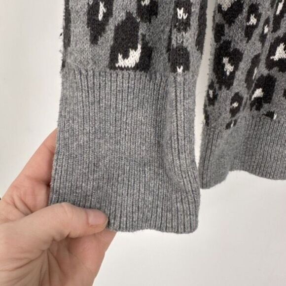 Lucky Brand Leopard Cheetah Print Gray Pullover Sweater Size 1X - Picture 8 of 11